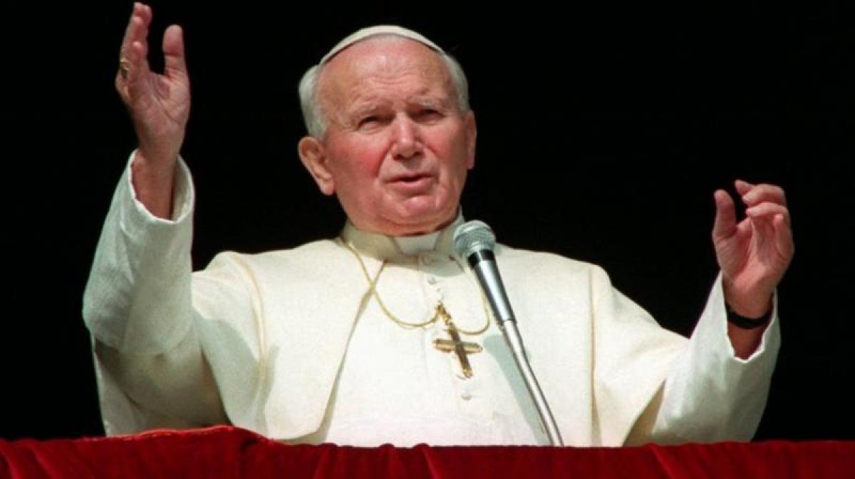 Relic of Pope John Paul II stolen from Cologne cathedral